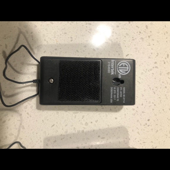 Defiant and Techko Pool Alarms 3 doors - Picture 4 of 8